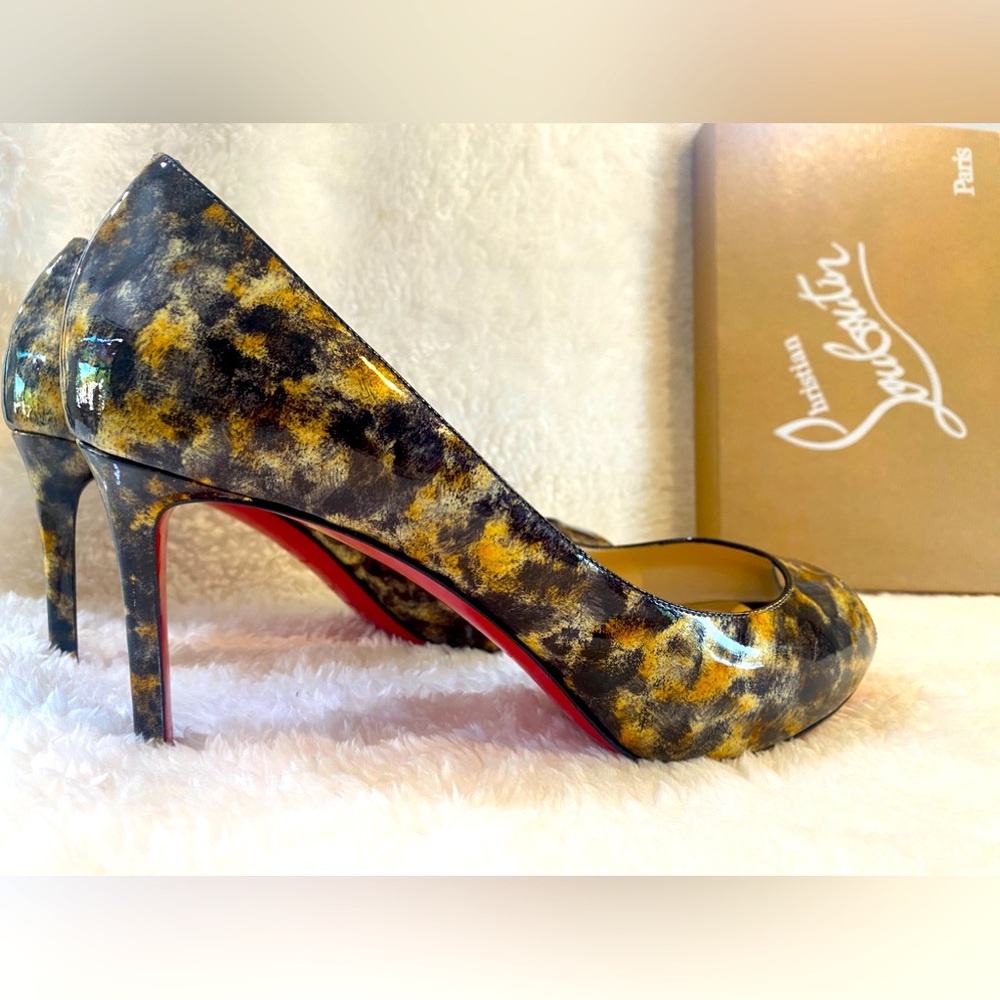 Christian Louboutin No Matter 85 Pumps
EU 40.5 US 9.5  M Vern Mouchete Heels
